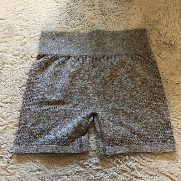 NEW! Gymshark Vital 1.0 Original Shorts - Picture 2 of 3